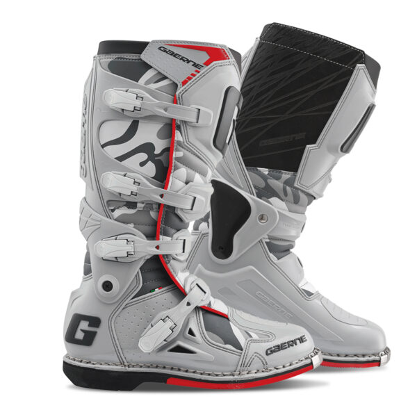 GAERNE FASTBACK ENDURANCE BOOTS SNOW CAMO SZ 8 - 2196-014-8